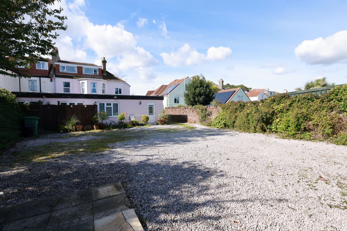 33 St. Andrews Road, Paignton, Devon, TQ4 6HA