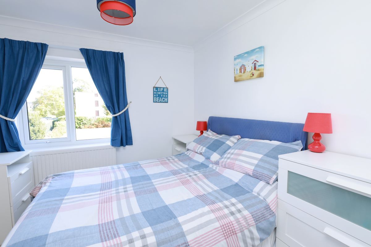 33 St. Andrews Road, Paignton, Devon, TQ4 6HA