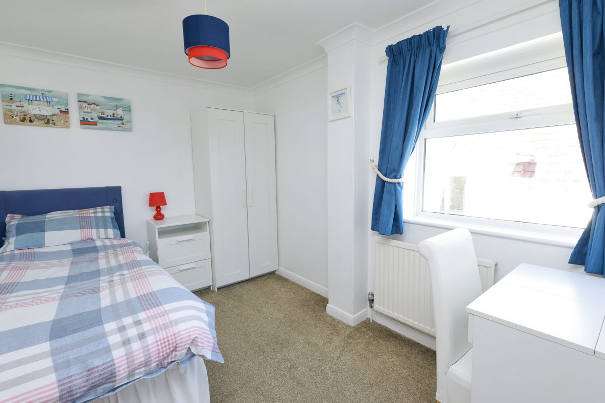 33 St. Andrews Road, Paignton, Devon, TQ4 6HA