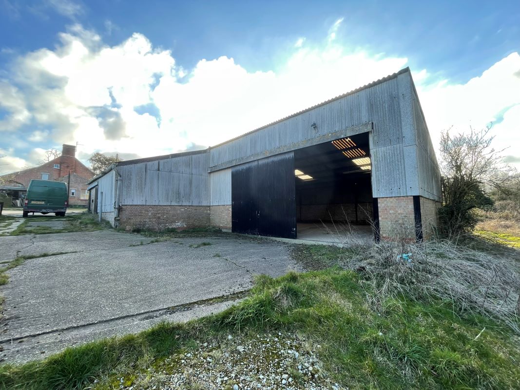 Whitehouse Farm Barns, Whitehouse Farm Lane, Flixton, Suffolk, NR32 5PG