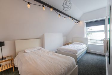 Flat 1 Horse & Groom, Womanby Street, Cardiff, CF101BR