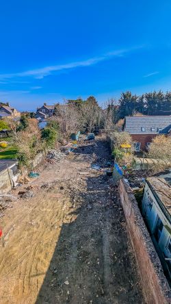 42 Plymouth Road, Penarth, CF643DH