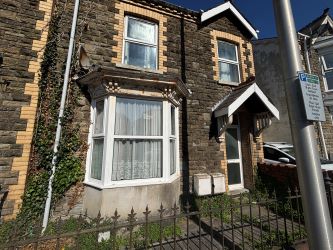 60 Coleshill Terrace, Llanelli, Dyfed, SA153DA