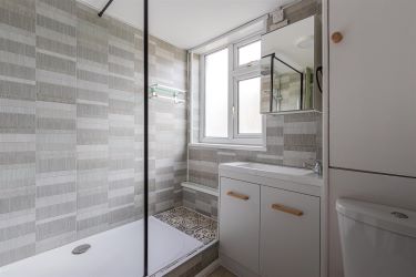 4A Walker Road, Cardiff, CF242EJ