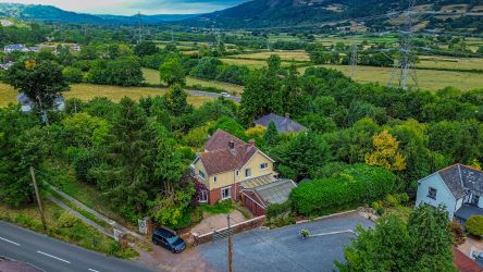 Gatesgarth, Blaenavon Road, Govilon, Abergavenny, NP79PF