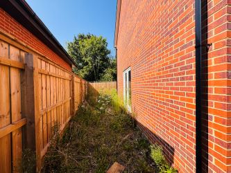 House and surrounding land, adj to 1 Railway Terrace, Talbot Green, Pontyclun, CF728HP