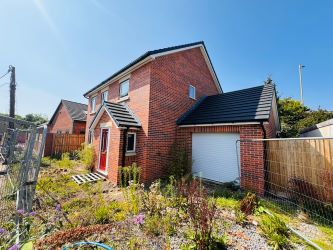 House and surrounding land, adj to 1 Railway Terrace, Talbot Green, Pontyclun, CF728HP