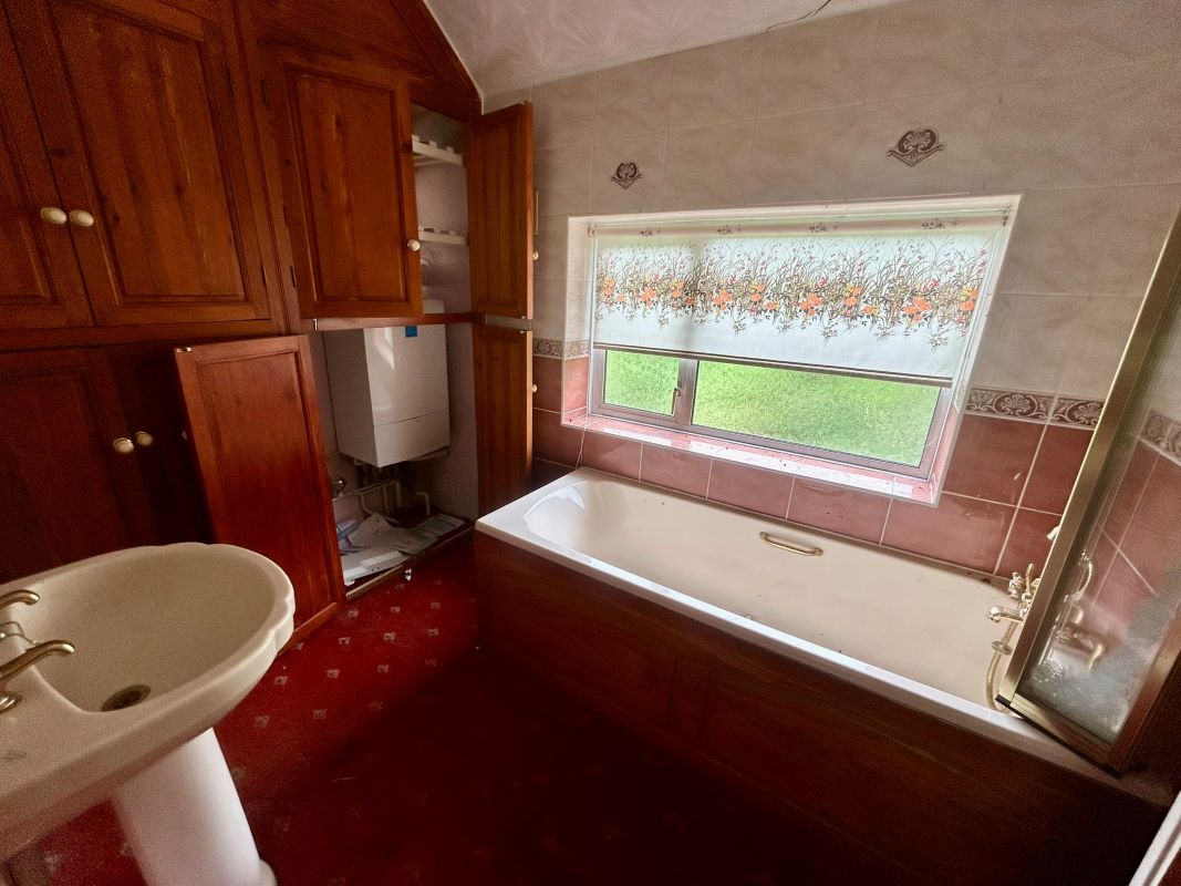 Gatesgarth, Blaenavon Road, Govilon, Abergavenny, NP79PF