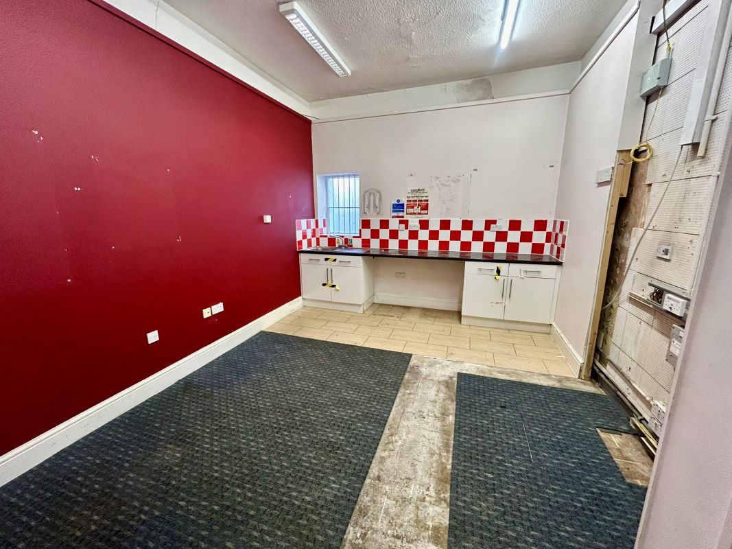 Former Barclays Bank, 46 Rhosmaen Street, Llandeilo, Dyfed, SA196HF