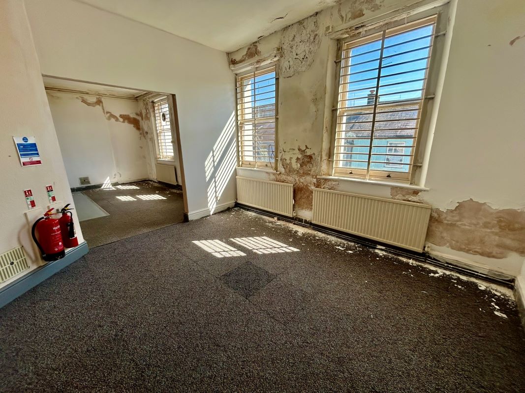 Former Barclays Bank, 46 Rhosmaen Street, Llandeilo, Dyfed, SA196HF