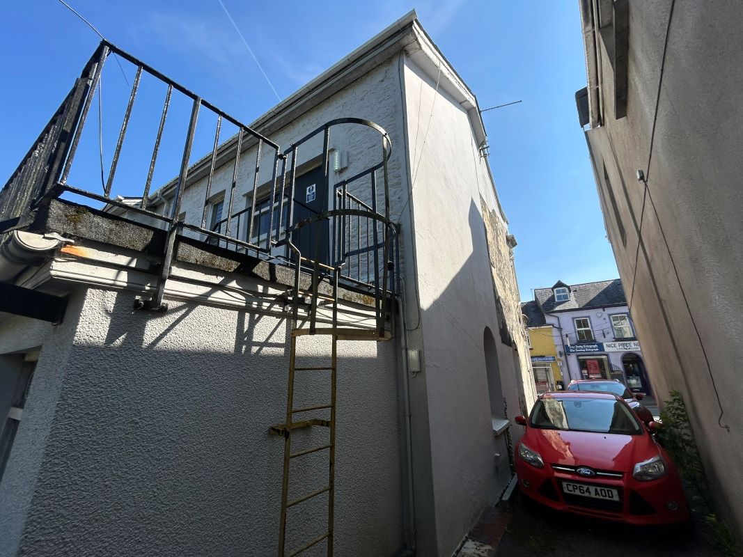 Former Barclays Bank, 46 Rhosmaen Street, Llandeilo, Dyfed, SA196HF