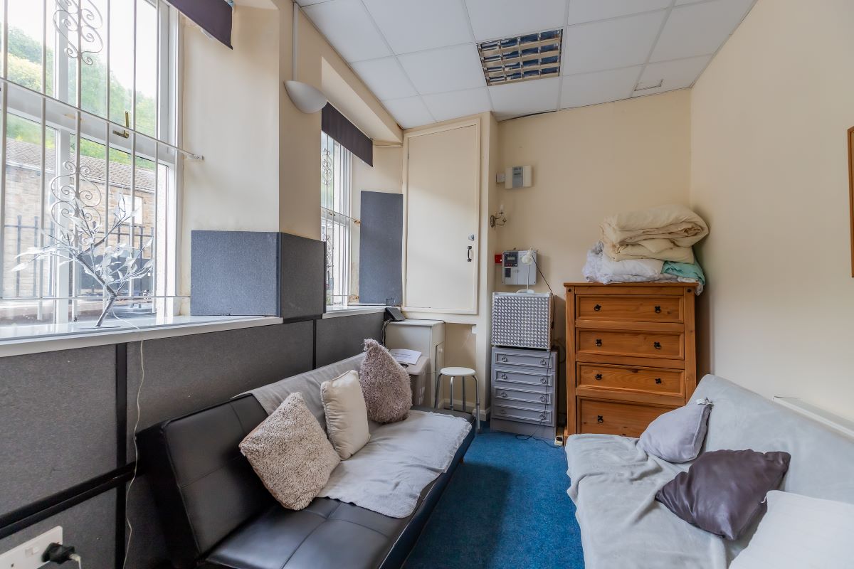 Former Trinity Chapel, Wesley Place, Merthyr Vale, Merthyr Tydfil, CF484RS