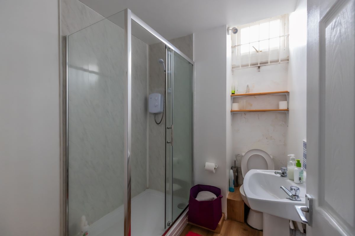 Former Trinity Chapel, Wesley Place, Merthyr Vale, Merthyr Tydfil, CF484RS