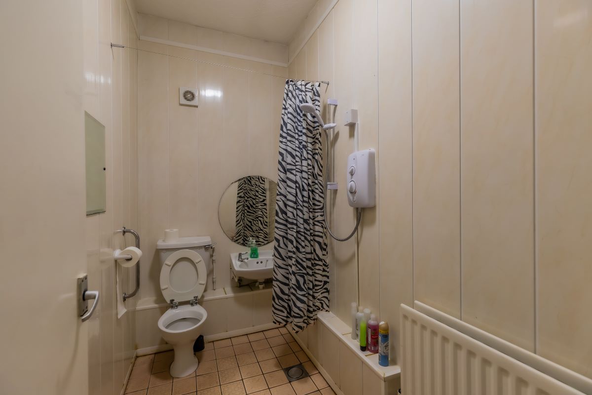 Former Trinity Chapel, Wesley Place, Merthyr Vale, Merthyr Tydfil, CF484RS