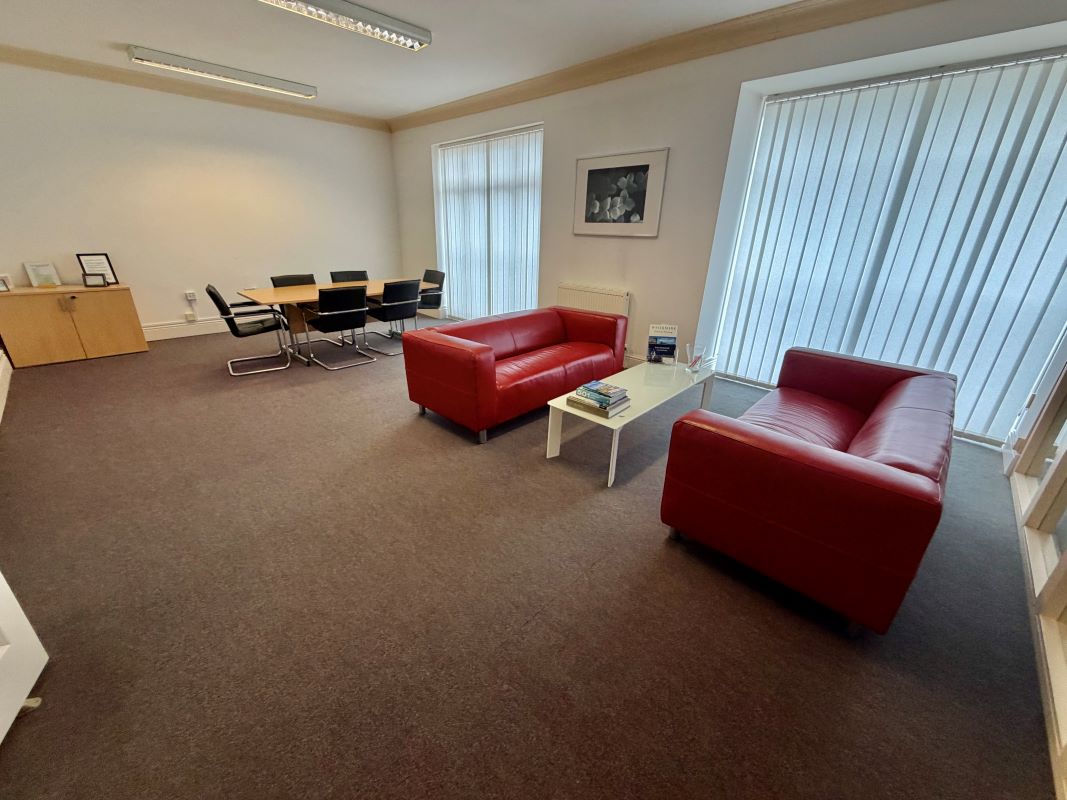13-14 St Mary Street, Chepstow, NP165EW