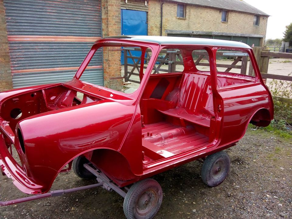 1972 Morris Mini Restoration Image