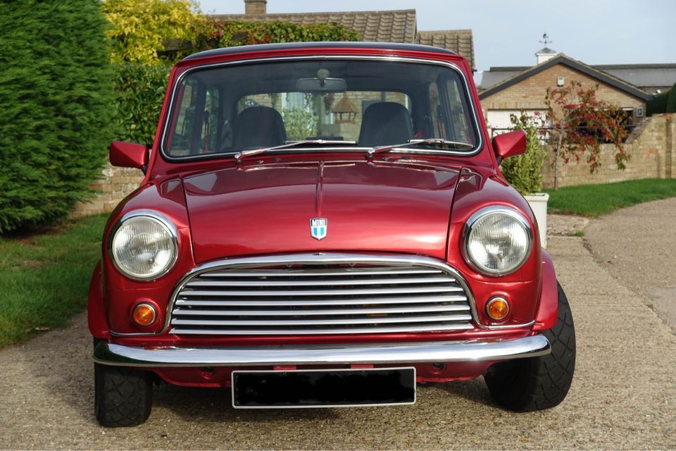 1972 Morris Mini Restoration Image