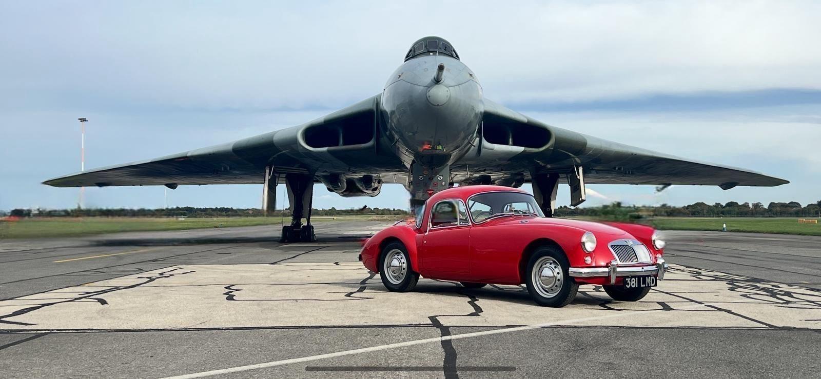 1957 MG MGa Coupe Image