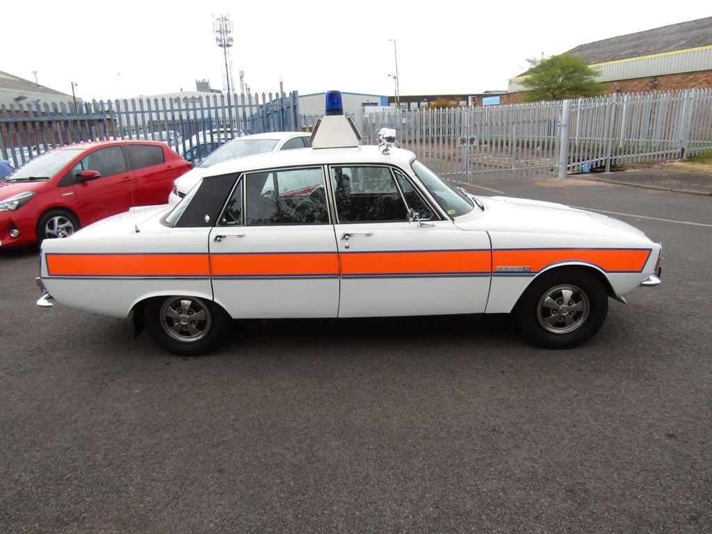 1974 Police Rover Image