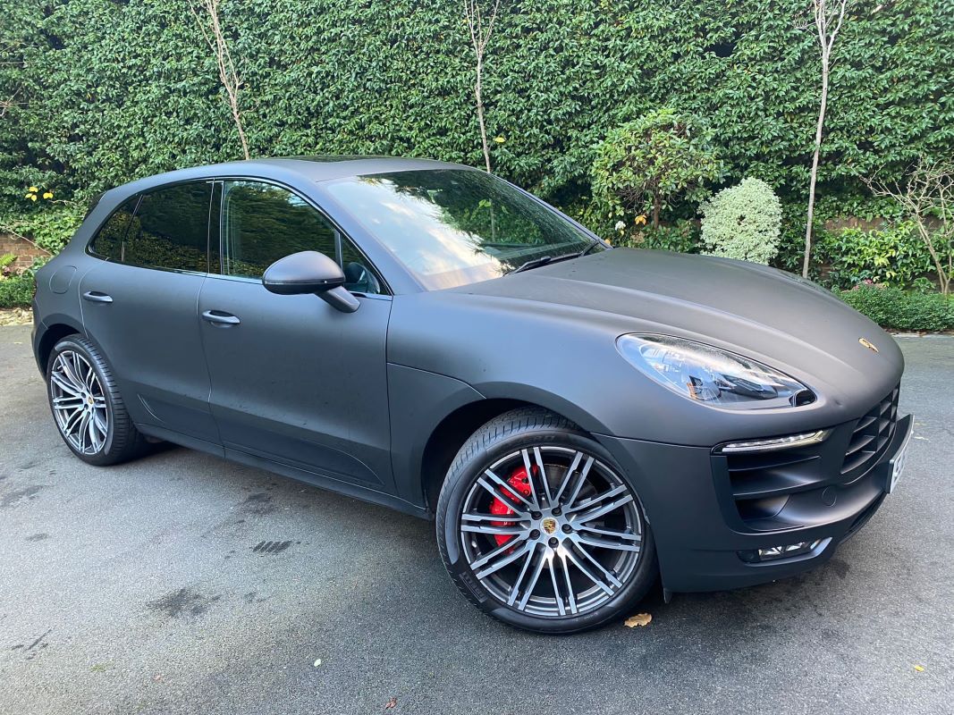 2017 Porsche Macan GTS Image