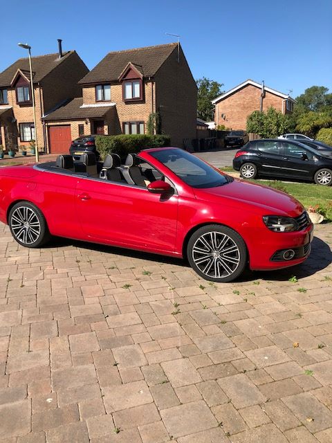 2011 Volkswagen eos Image