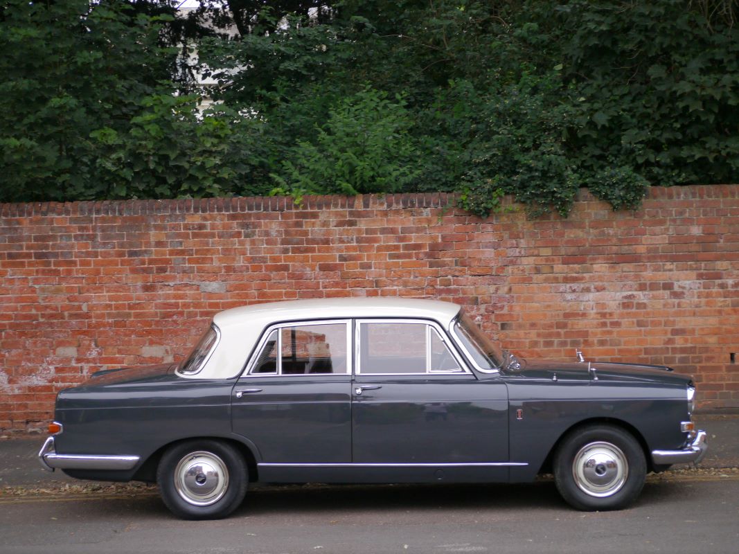 1967 Austin Princess Vanden Plas Image