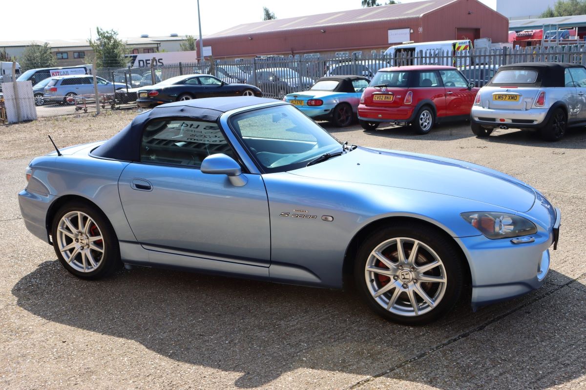 2004 Honda S2000 Image