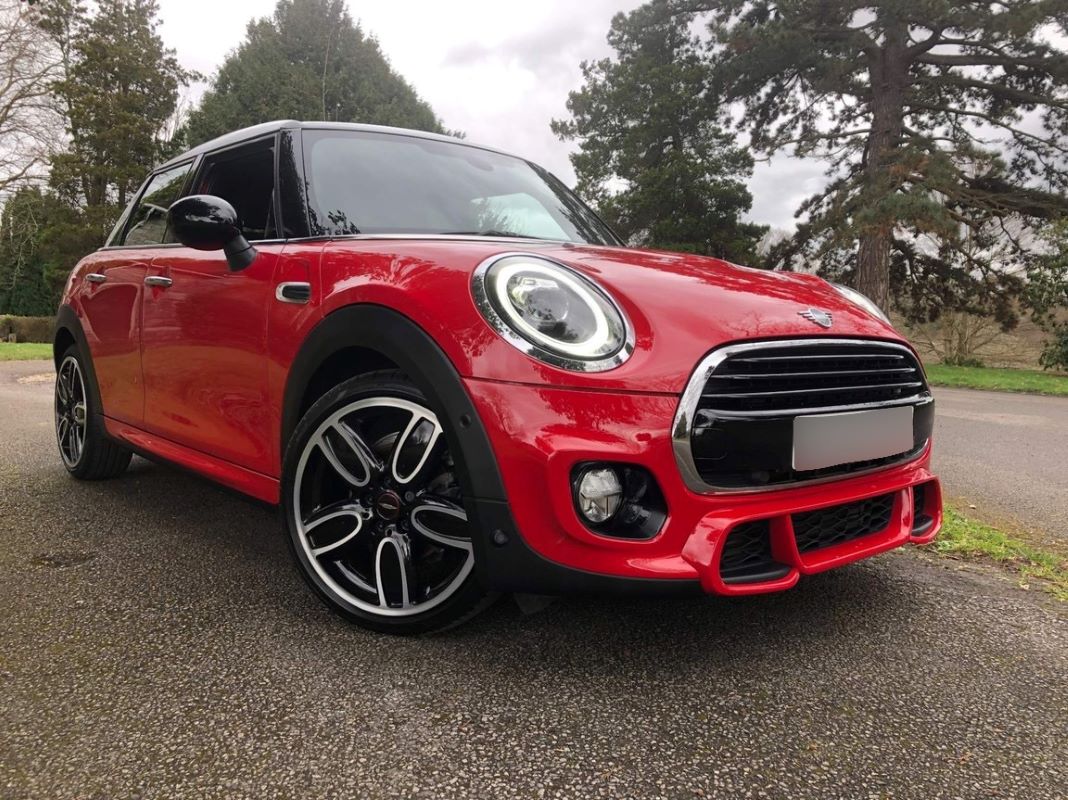 2019 Mini Hatch Cooper Sport Image