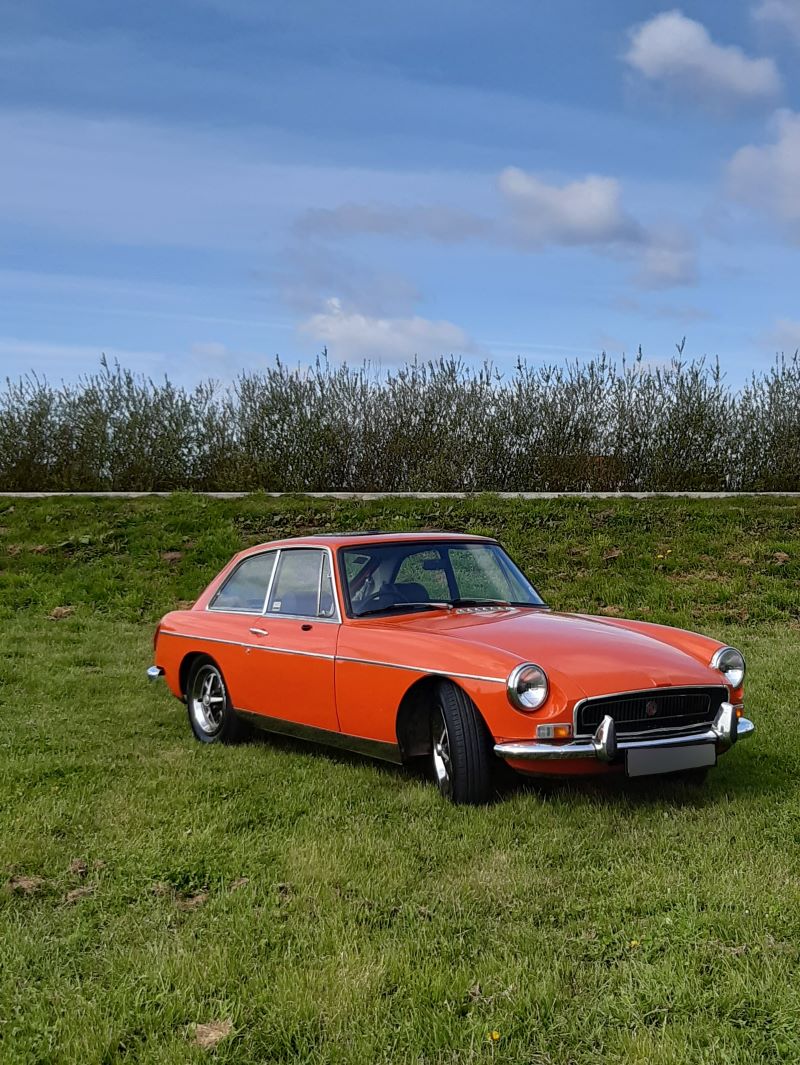1971 MGB GT Image