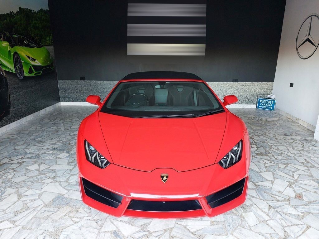 2017 Lamborghini Huracan RWD Spyder Image