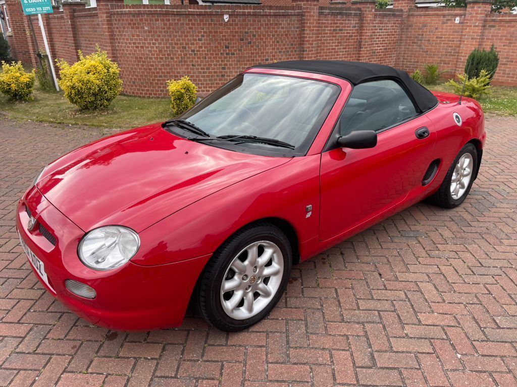 2001 MG MG-F Image