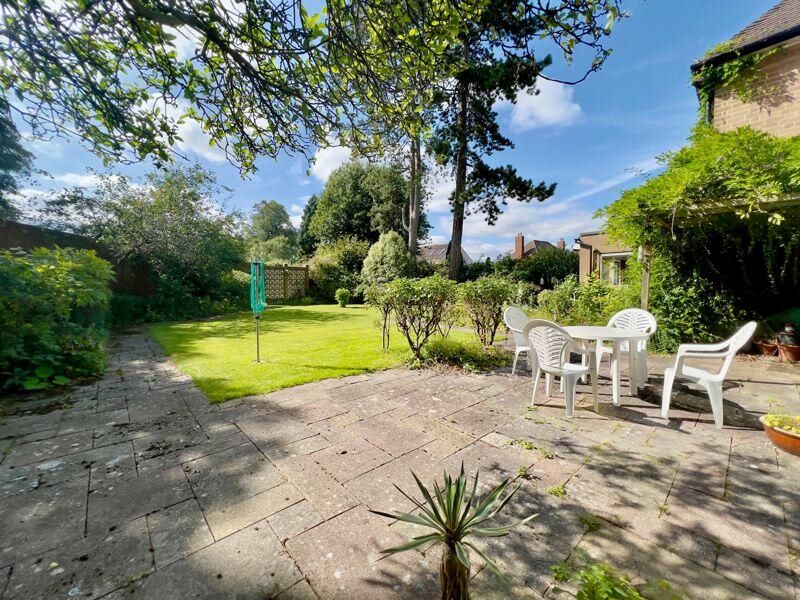 51 Hollyfield Road, Sutton Coldfield, West Midlands, B75 7SE