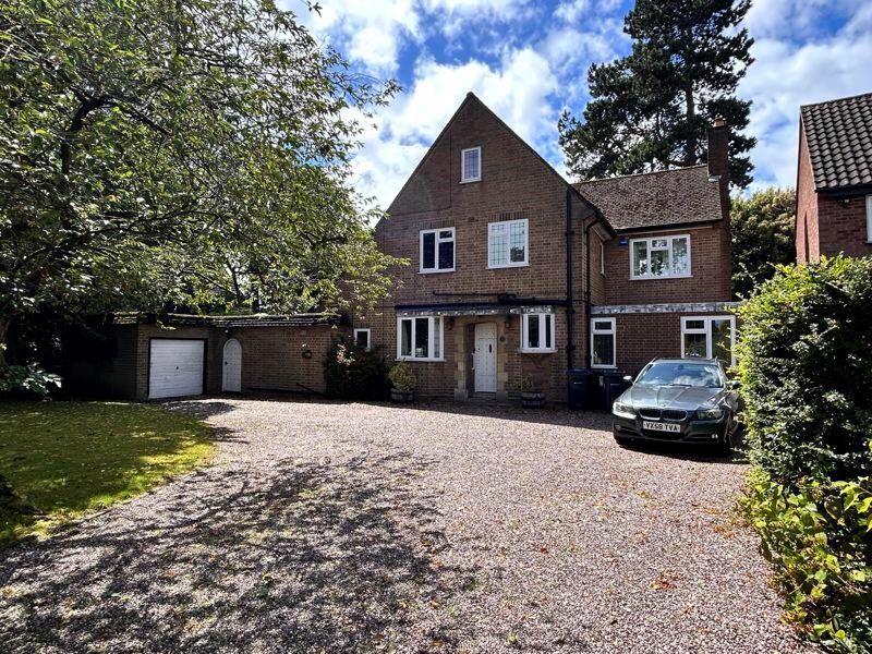 51 Hollyfield Road, Sutton Coldfield, West Midlands, B75 7SE