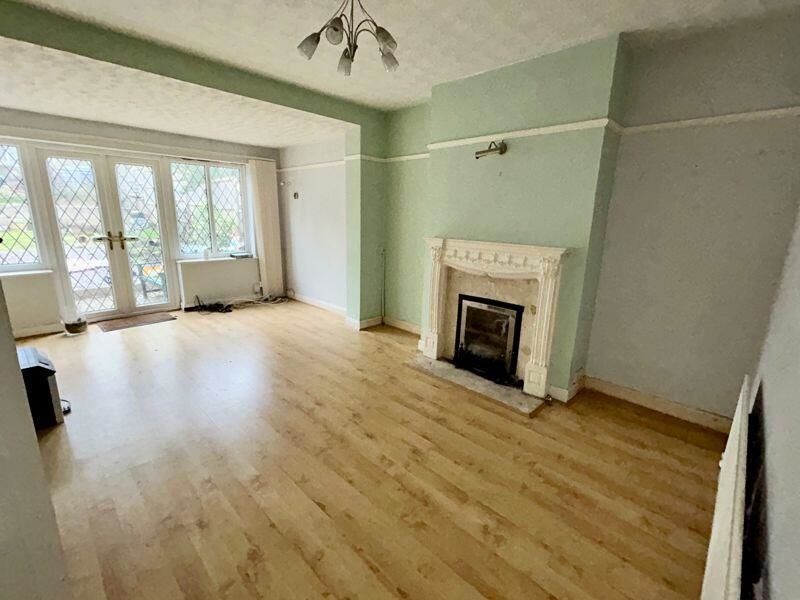 207 Chester Road, Sutton Coldfield, West Midlands, B73 5BD