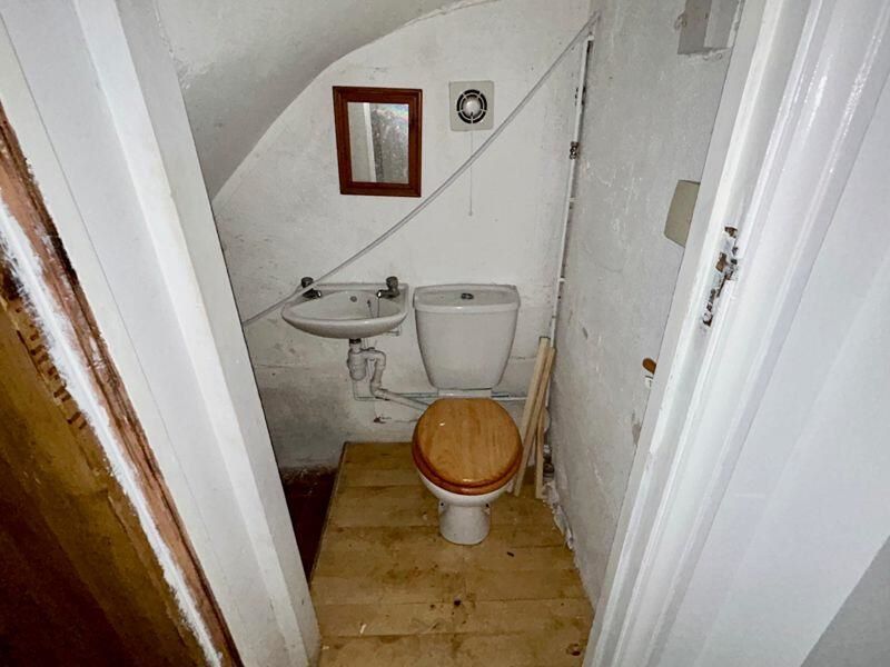 207 Chester Road, Sutton Coldfield, West Midlands, B73 5BD