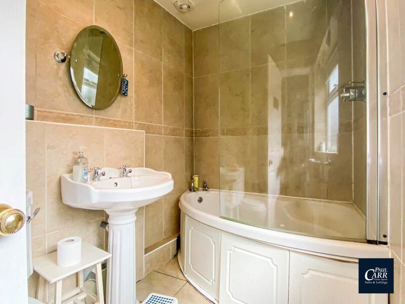 75 Broad Lane Essington, Wolverhampton, West Midlands, WV11 2RH