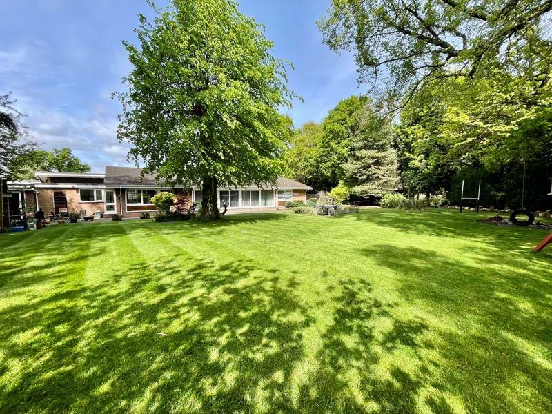 50 Penns Lake Road, SUTTON COLDFIELD, West Midlands, B76 1LR