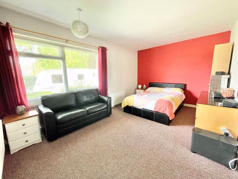 50 Penns Lake Road, SUTTON COLDFIELD, West Midlands, B76 1LR