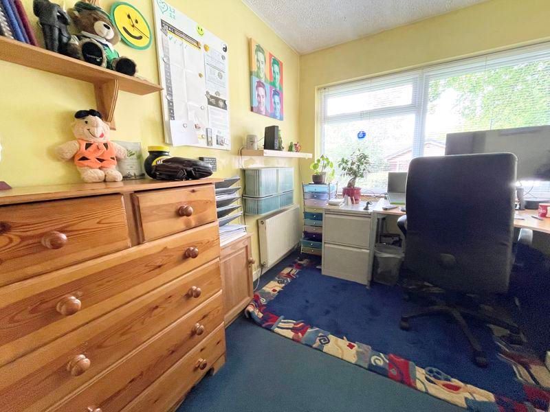 50 Penns Lake Road, SUTTON COLDFIELD, West Midlands, B76 1LR