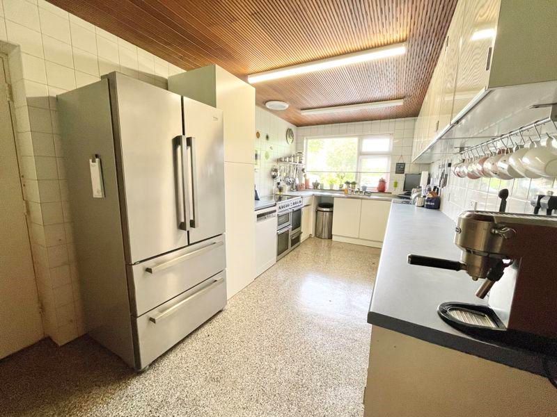 50 Penns Lake Road, SUTTON COLDFIELD, West Midlands, B76 1LR