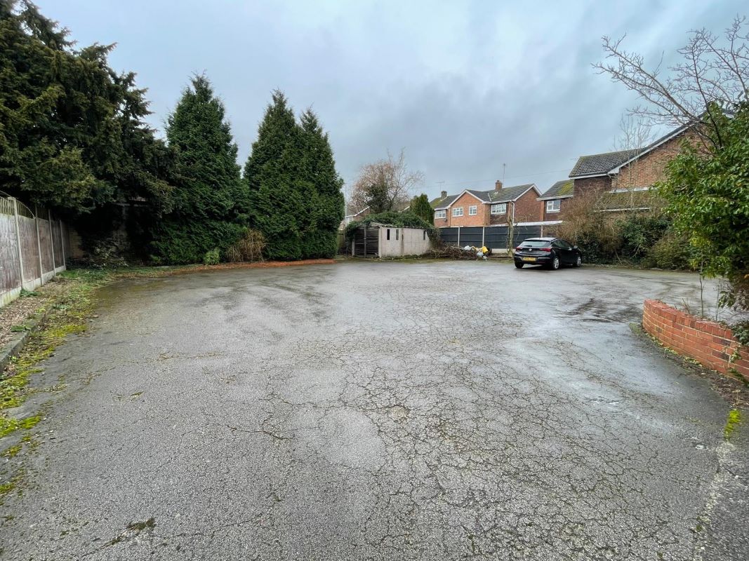 The Bulls Head, Bag Lane, Marchington, Uttoxeter, ST14 8LB Bond Wolfe