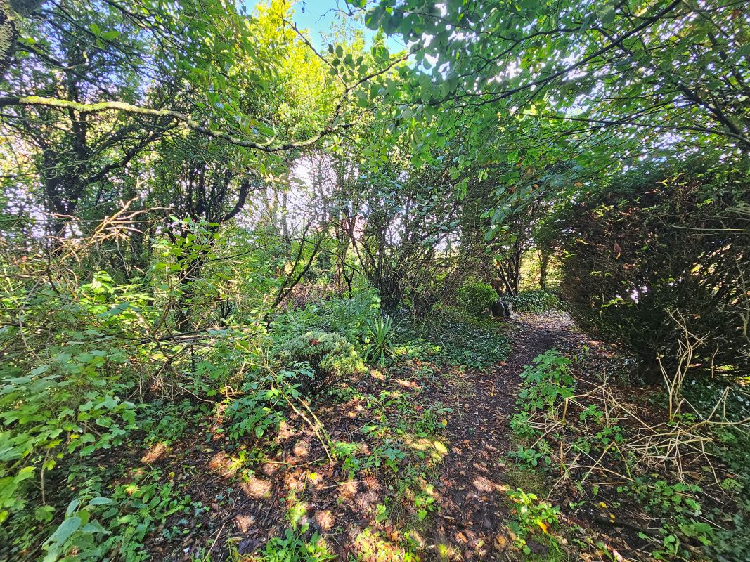 Land Lying to the South of, Llansaint, Kidwelly, Dyfed, SA17 5JA