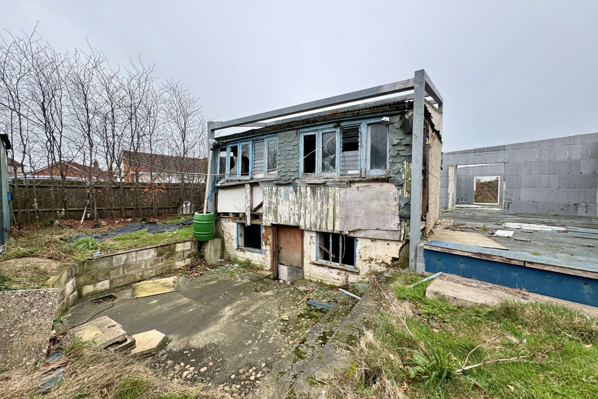 Watery Lane, Darwen, Lancashire, BB3 2ET Online Auctions