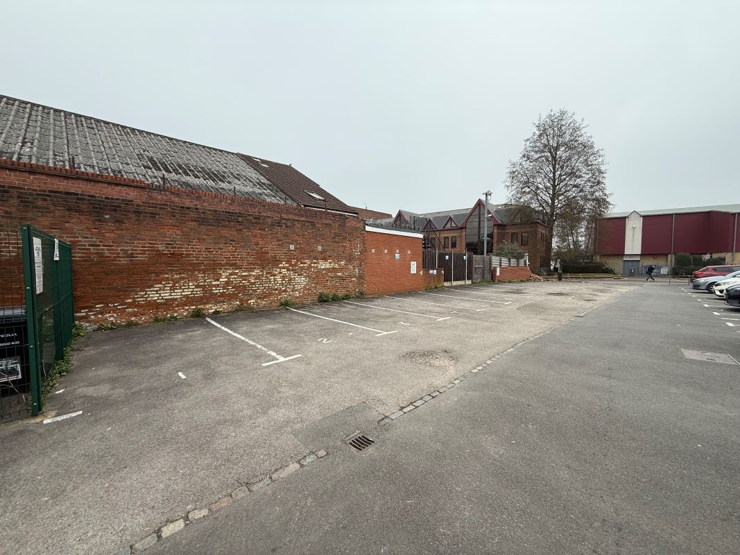 Lot Image