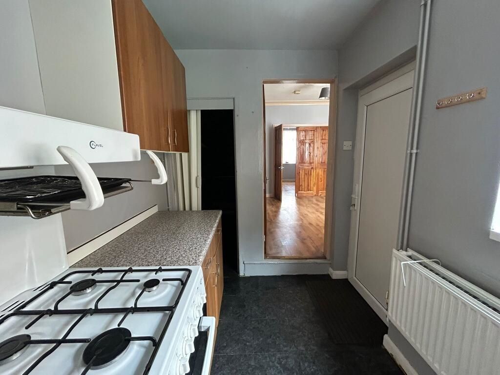 215, Green Lane Road, Leicester City, Leicester, LE5 4PE