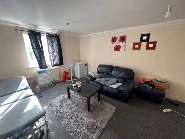 37 Pier Road, Erith, Kent, DA8 1TB