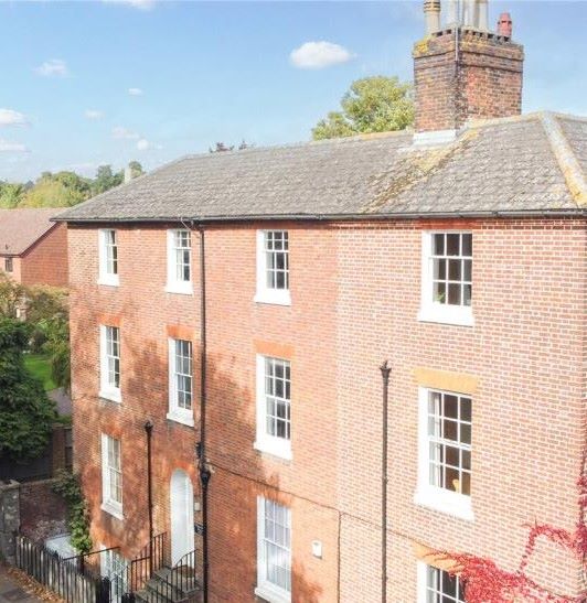 Loft Claremont House, 200 Tonbridge Road, Wateringbury, Maidstone, Kent, ME18 5NU