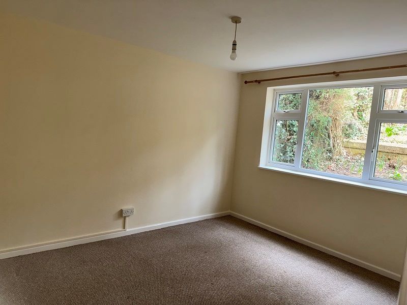 203 Hemdean Road, Caversham, Reading, Berkshire, RG4 7QX