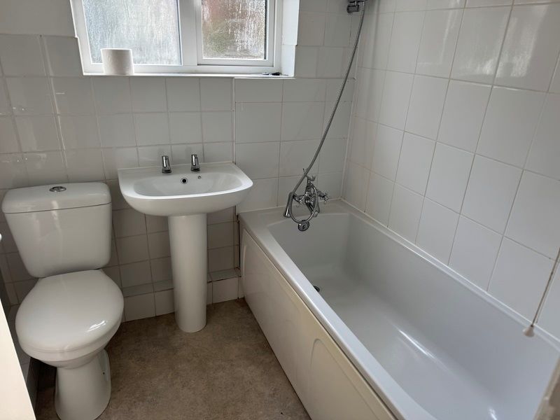 203 Hemdean Road, Caversham, Reading, Berkshire, RG4 7QX