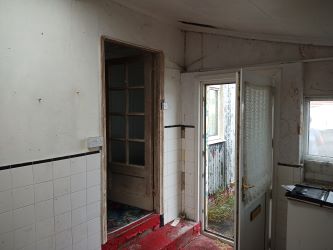 Heol Llanelli, Pontyates, Llanelli, Dyfed, SA15 5UH